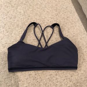 Lululemon Free to Be Bra size 6
